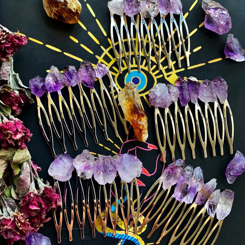 Amethyst combs
